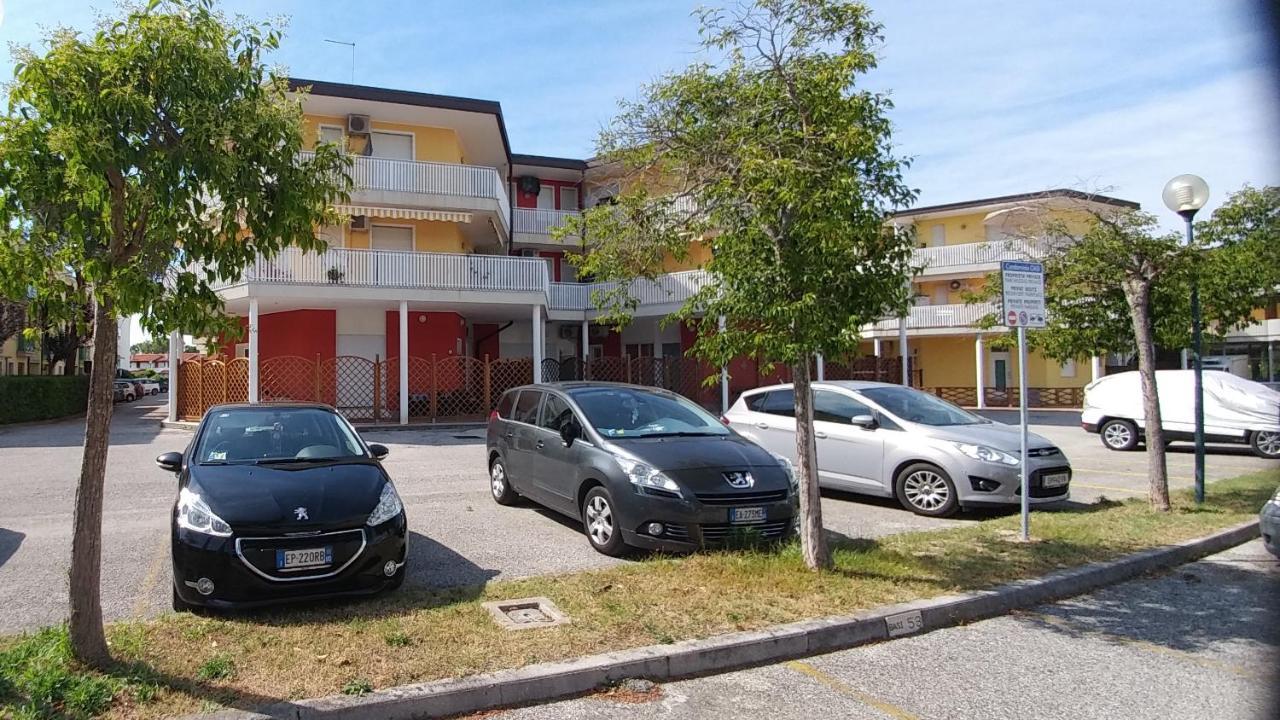 ביביונה Condominio Miriam מראה חיצוני תמונה