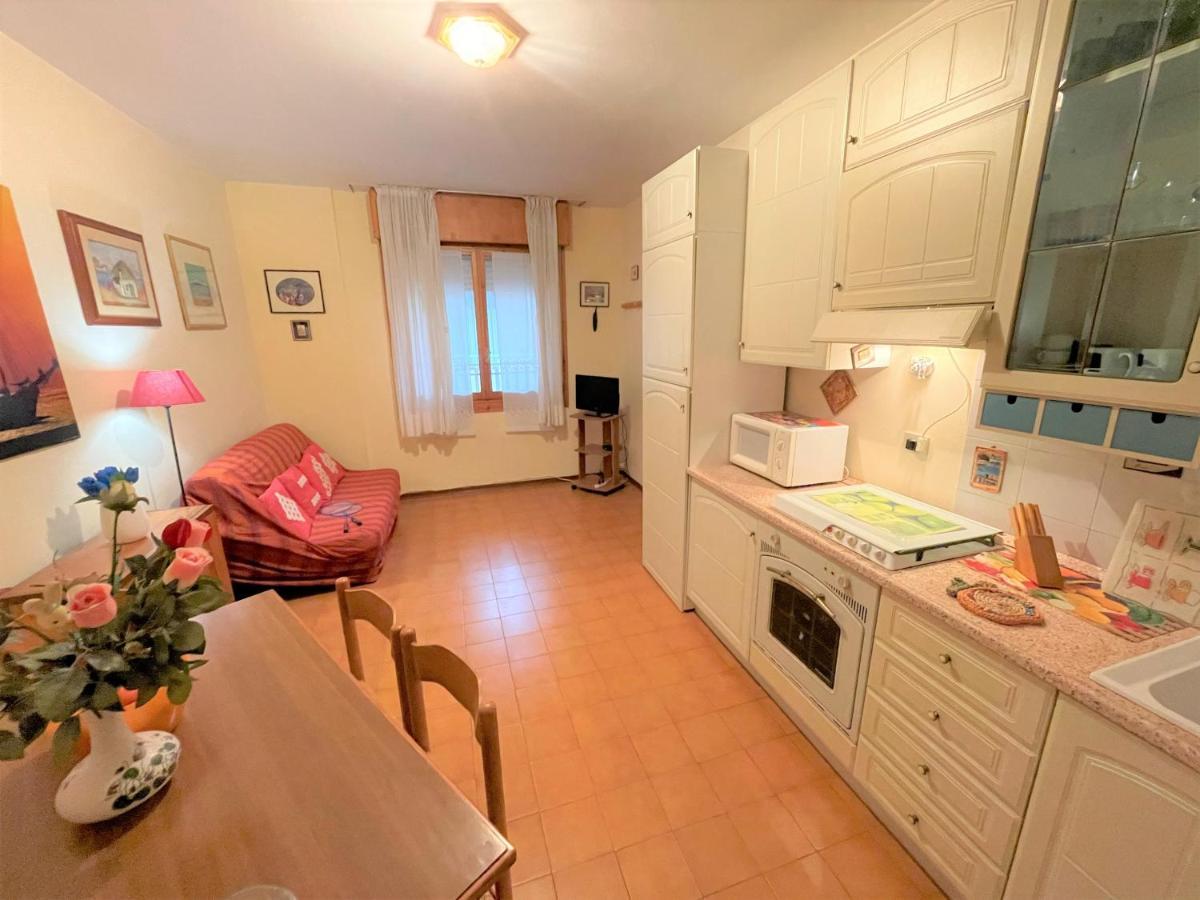 ביביונה Condominio Miriam מראה חיצוני תמונה